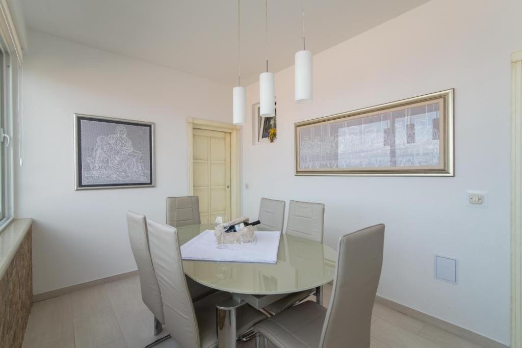 Apartment Marcela Sutivan Exterior photo